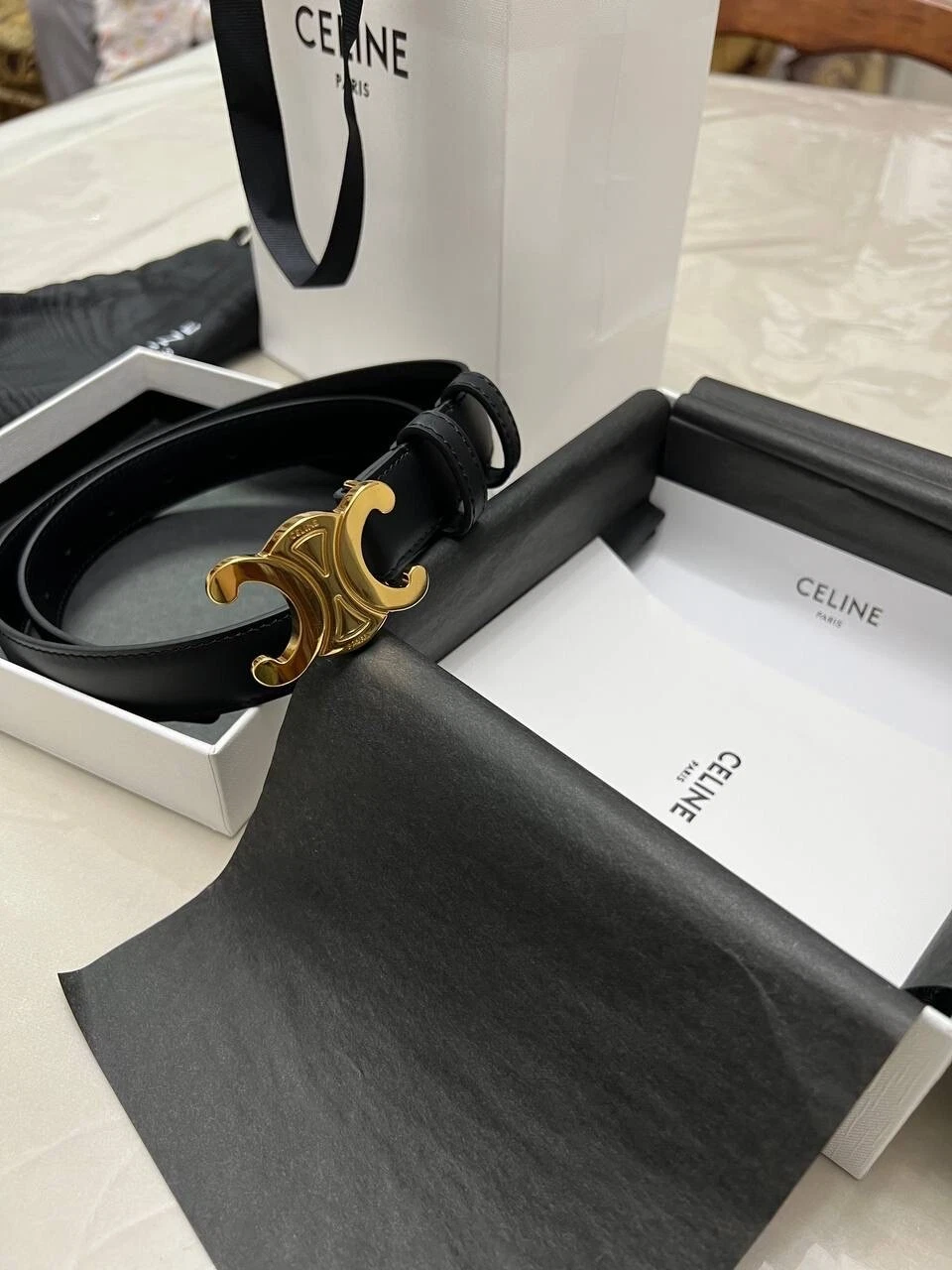 Celine medium triomphe belt in taurillon leather black - Image 4